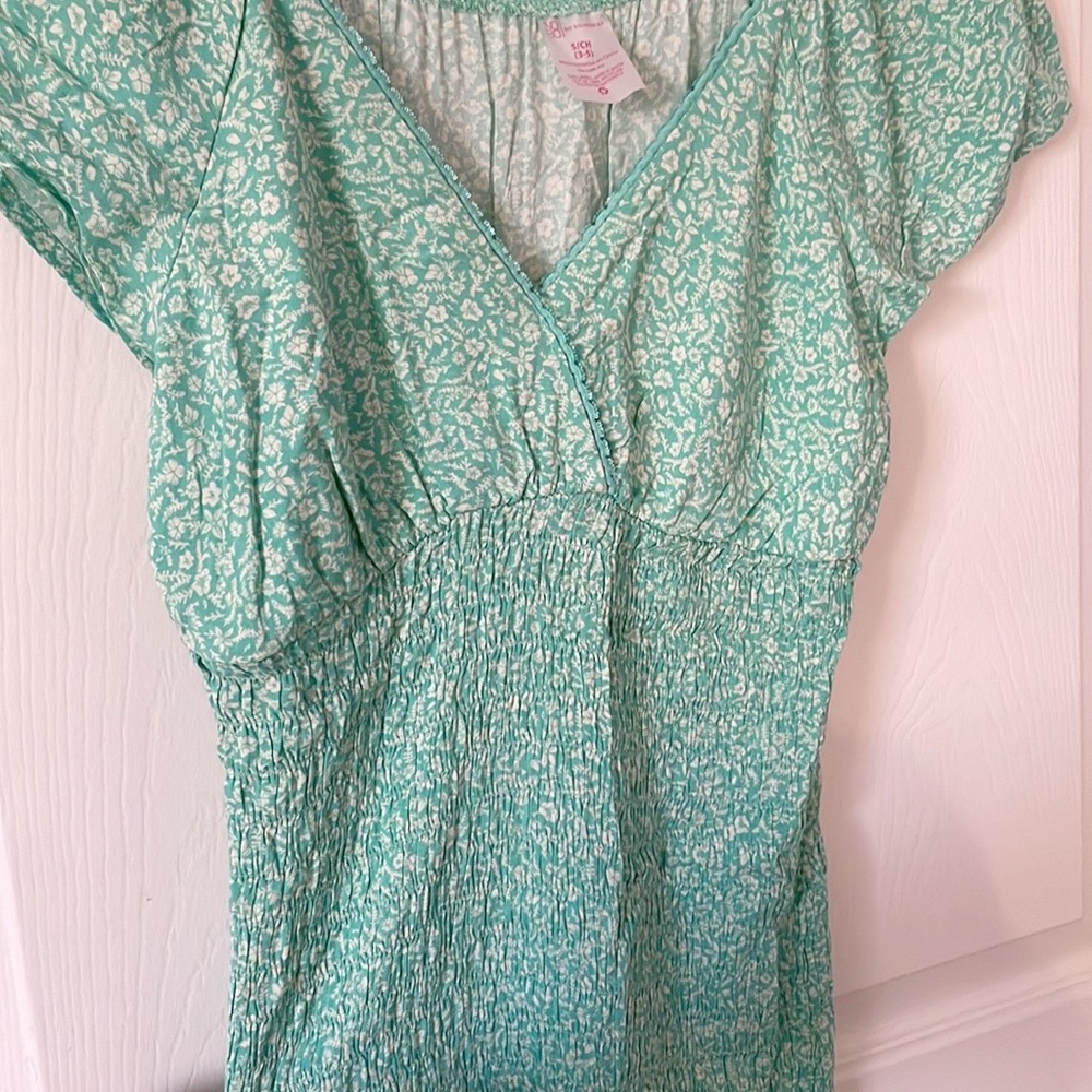 No Boundaries Smocked Dress Green Floral Ruffles, Small - Picture 4 of 6